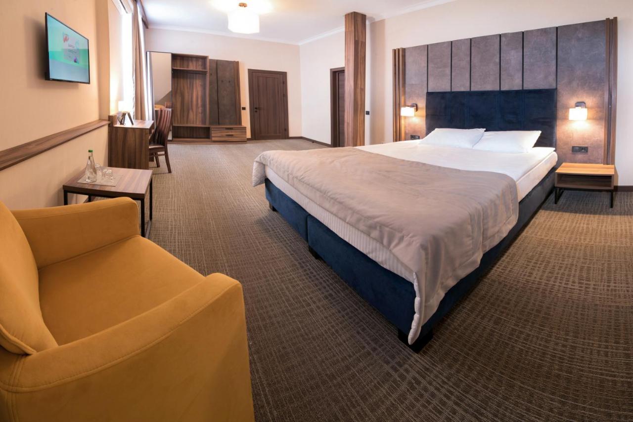 Hotel Байків Baykovtsy Exteriér fotografie